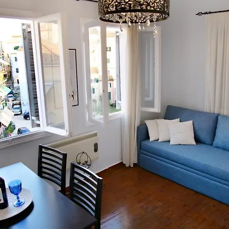 Heart-warming Eleni In Corfu Town Appartement